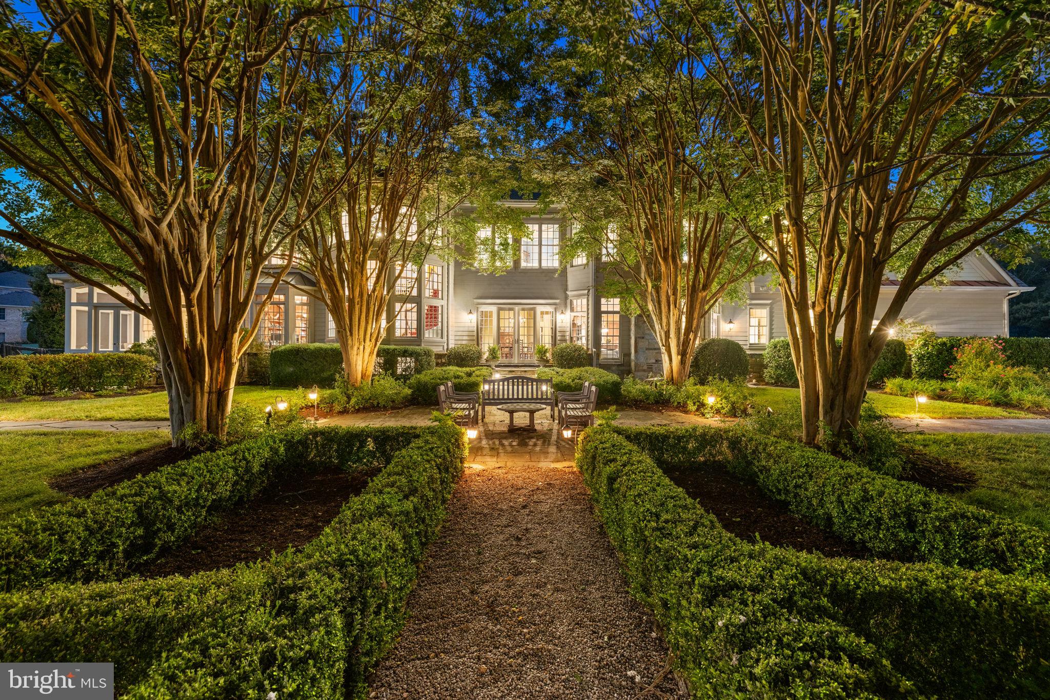 1205 Towlston Road McLean, VA 22102 - Photo 4 of 68