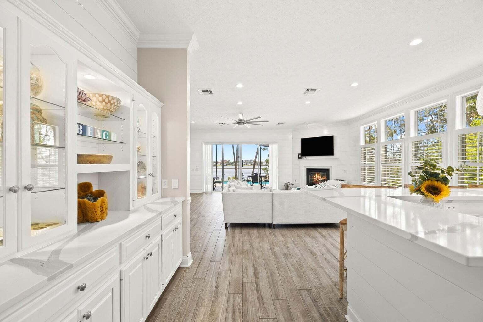 72 Tranquility Lane Destin, FL 32541 - Photo 11 of 43 Build in Cabinets