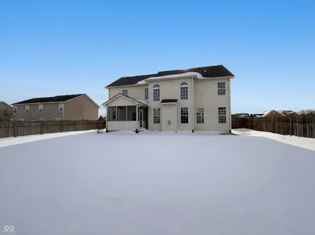 $460,000 | 2131 Foxglove Drive, Plainfield, IN 46168
