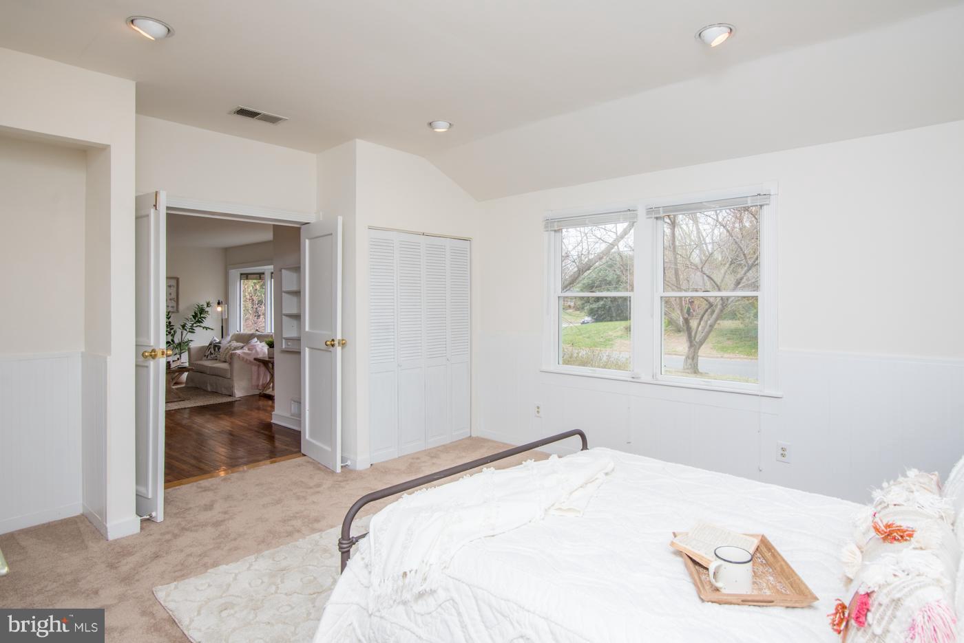 8015 New Market Road Alexandria, VA 22308 - Photo 14 of 30 Bedroom (Master)