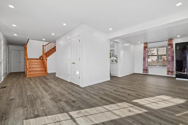 $450,000 | 9442 73rd Street, Kenosha, WI 53142