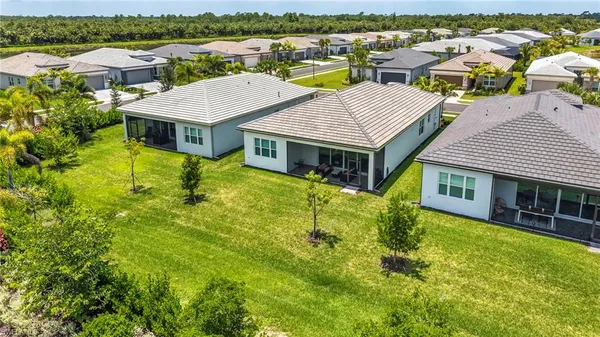 $3,200 | 12445 Dahlia Court, Naples, FL 34120