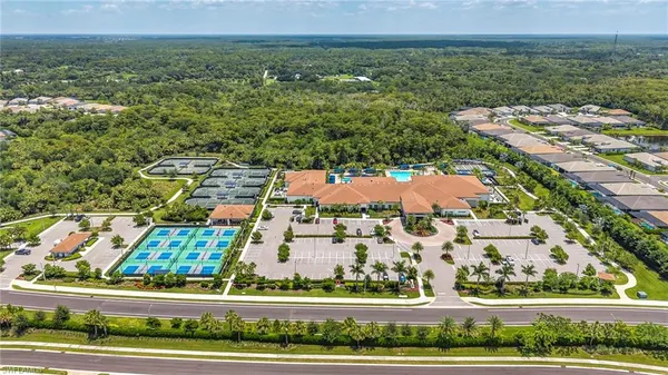 $3,200 | 12445 Dahlia Court, Naples, FL 34120