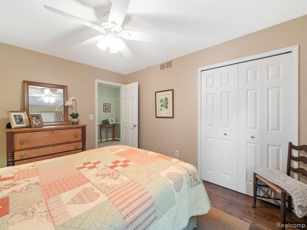 504 Campus Road Rochester Hills, MI 48309 - Photo 19 of 25
