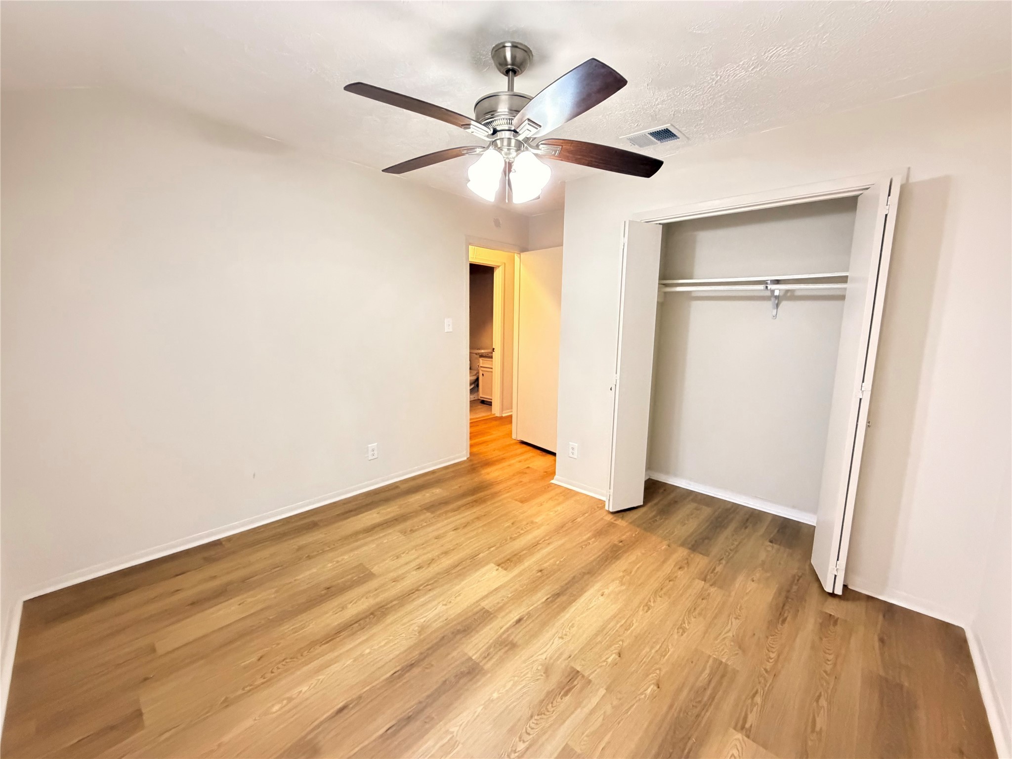 9517 Clanton Street Houston, TX 77080 - Photo 13 of 20