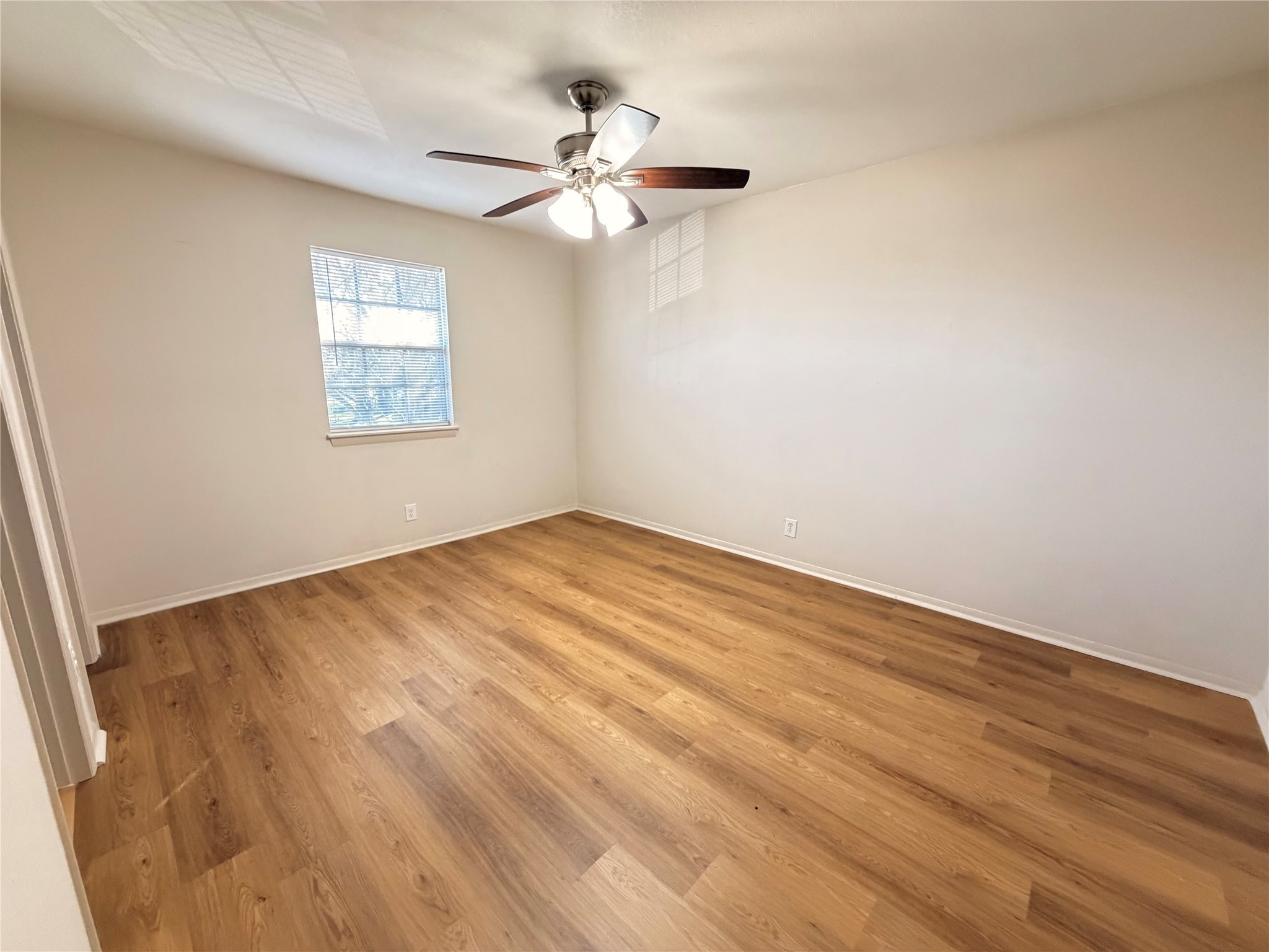 9517 Clanton Street Houston, TX 77080 - Photo 16 of 20