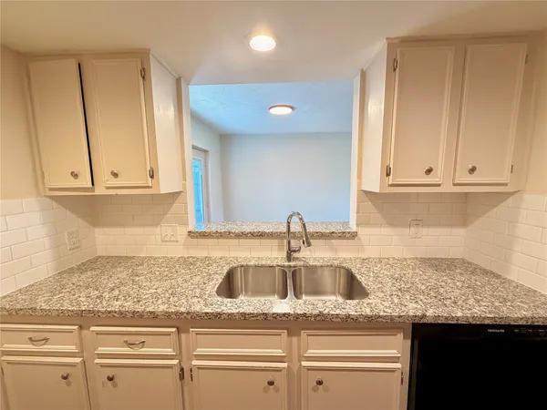 $1,650 | 9517 Clanton Street, Houston, TX 77080