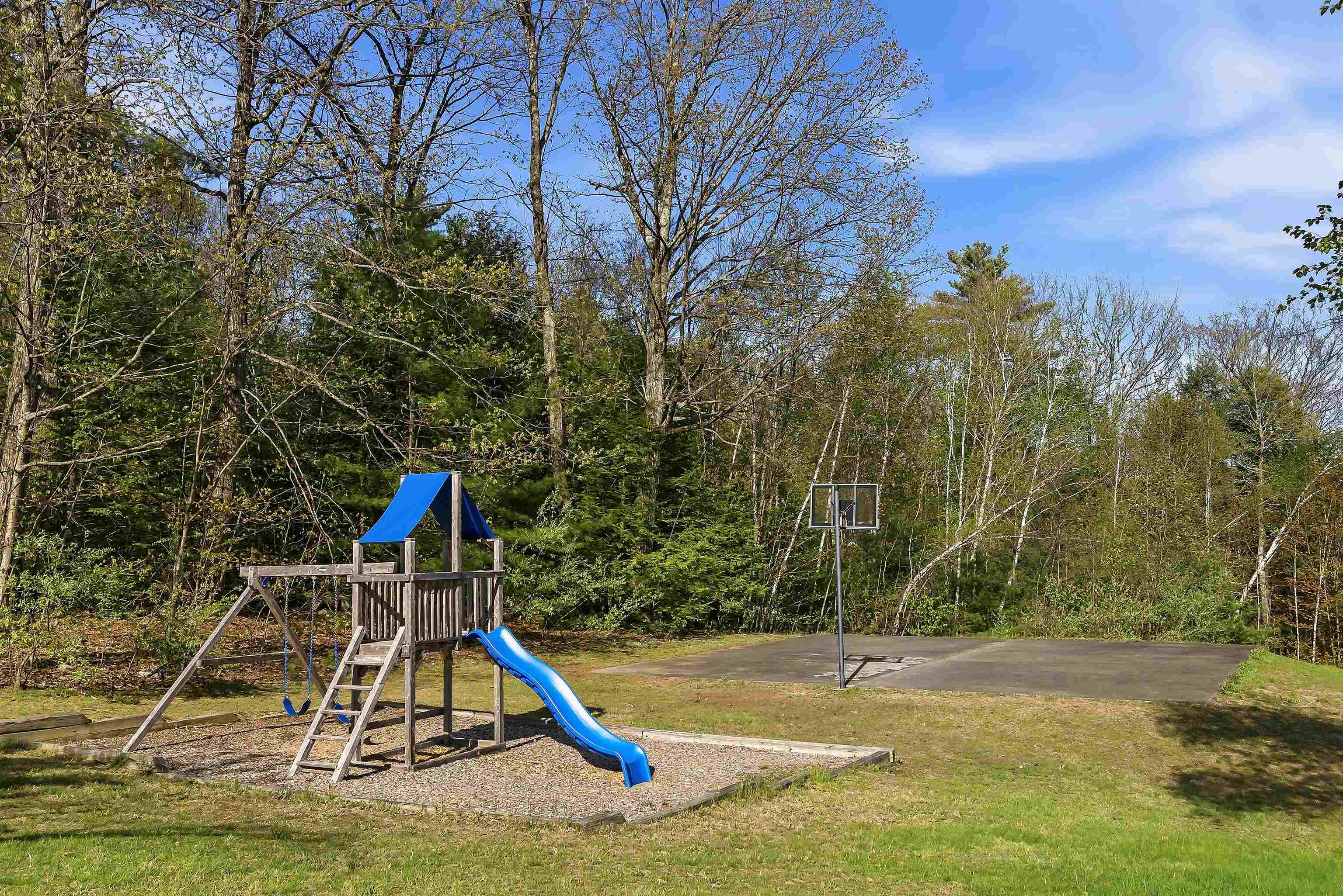 18 Meetinghouse Road Keene, NH 03431 - Photo 45 of 46