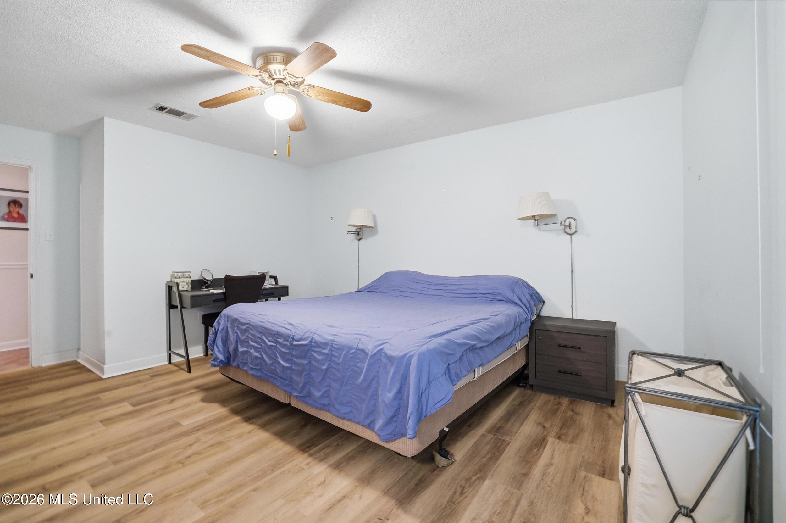 1237 Main Street Ocean Springs, MS 39564 - Photo 35 of 62 41_r6__8302_autoremove_32637036