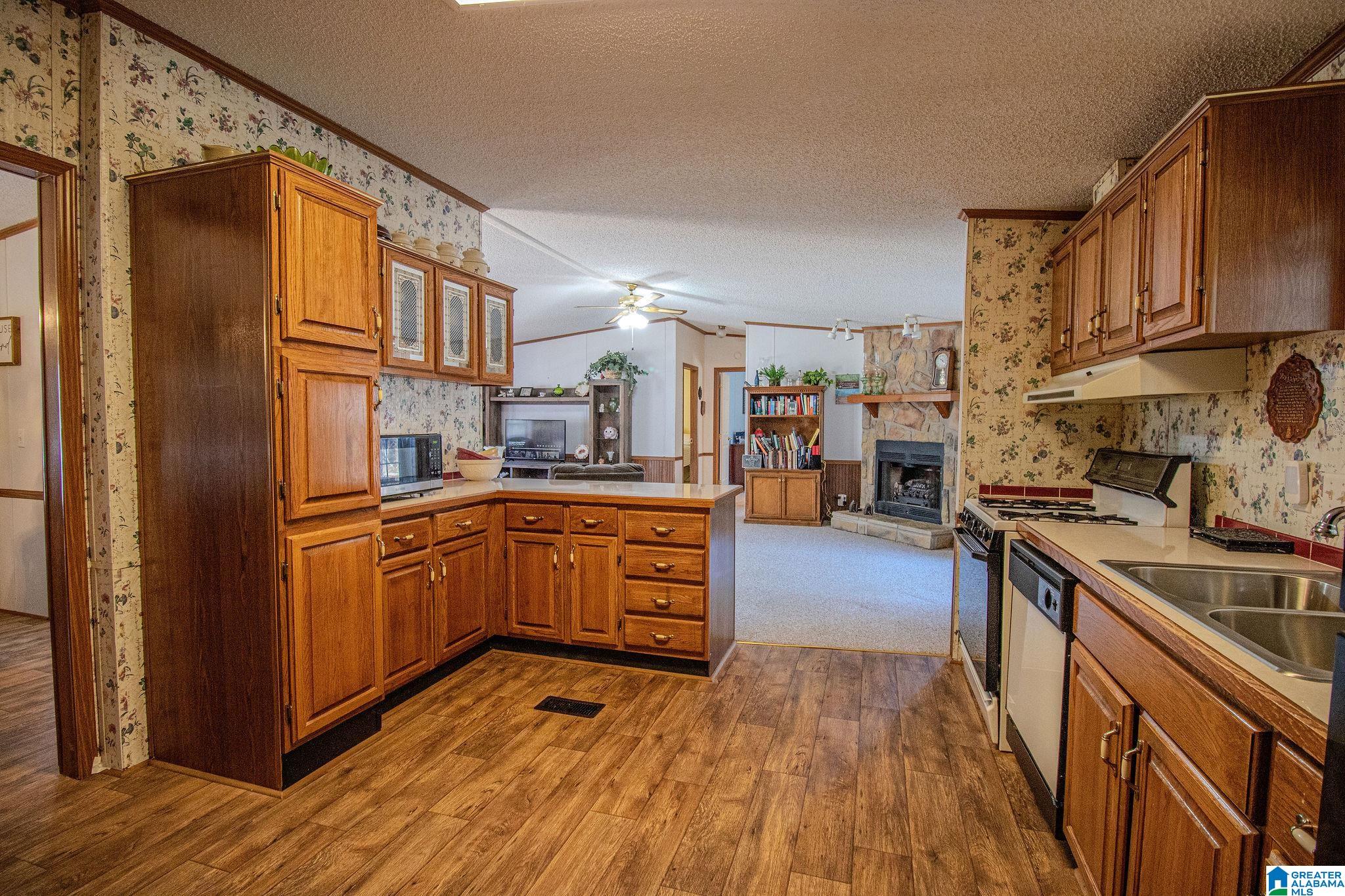 1809 Blue Ridge Road Lineville, AL 36266 - Photo 3 of 69