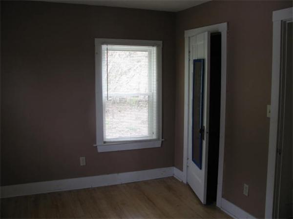 23 Anderson Street, Unit 23 Three Rivers, MA 01080 - Photo 6 of 8