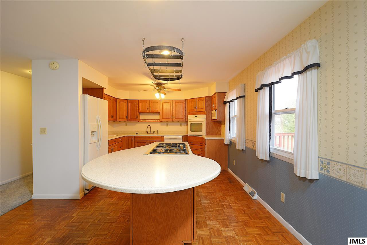7325 North Sandstone Road Jackson, MI 49201 - Photo 5 of 28 Photo 5