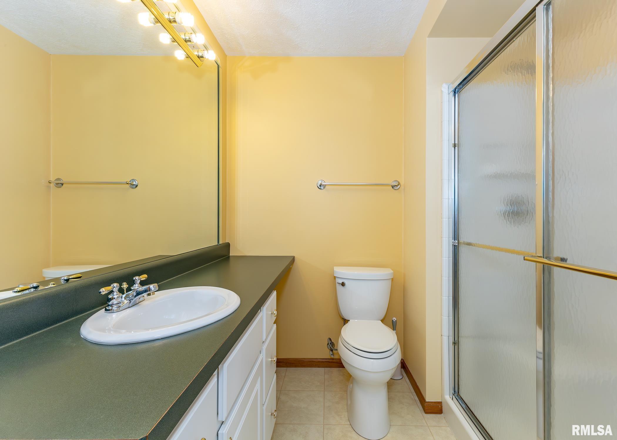 1605 53rd Street Moline, IL 61265 - Photo 26 of 31