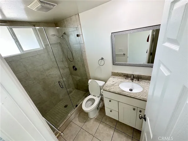 $2,650 | 129 West Canada, Unit 6, San Clemente, CA 92672
