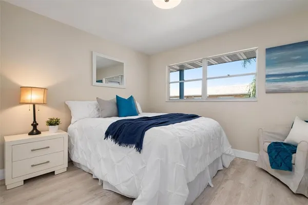 $1,595 | 5217 81st Street North, Unit 14, St. Petersburg, FL 33709