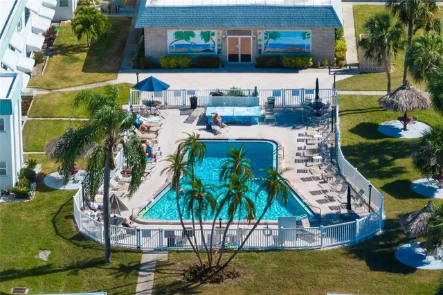 $1,695 | 5217 81st Street North, Unit 14, St. Petersburg, FL 33709