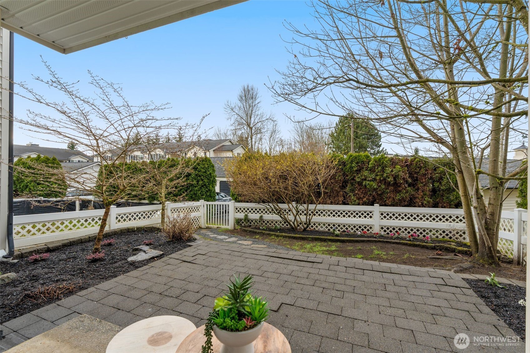 12404 East Gibson Road, Unit J105 Everett, WA 98204 - Photo 16 of 29