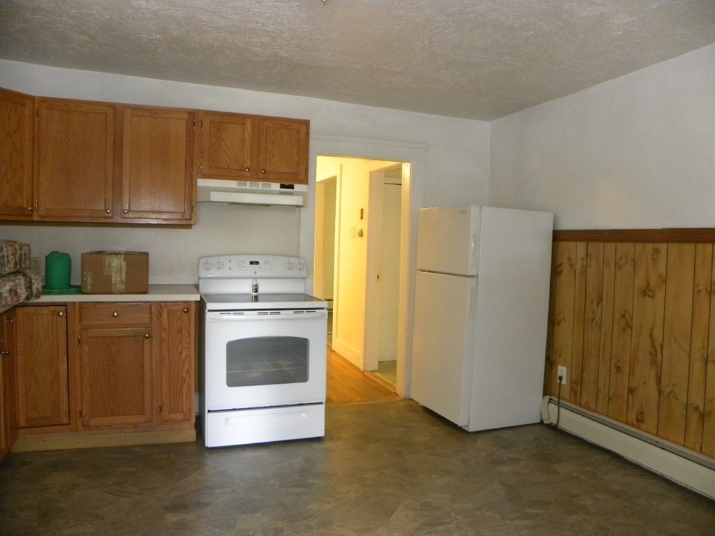 40 Brookfield Road Charlton, MA 01507 - Photo 9 of 26