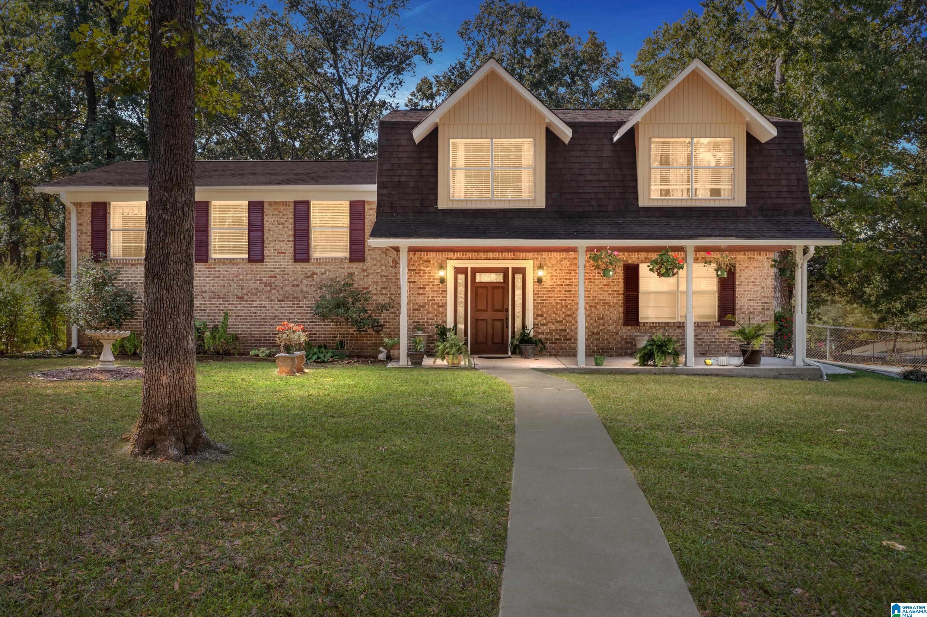 299 Fran Drive Alabaster, AL 35007 - Photo 1 of 40
