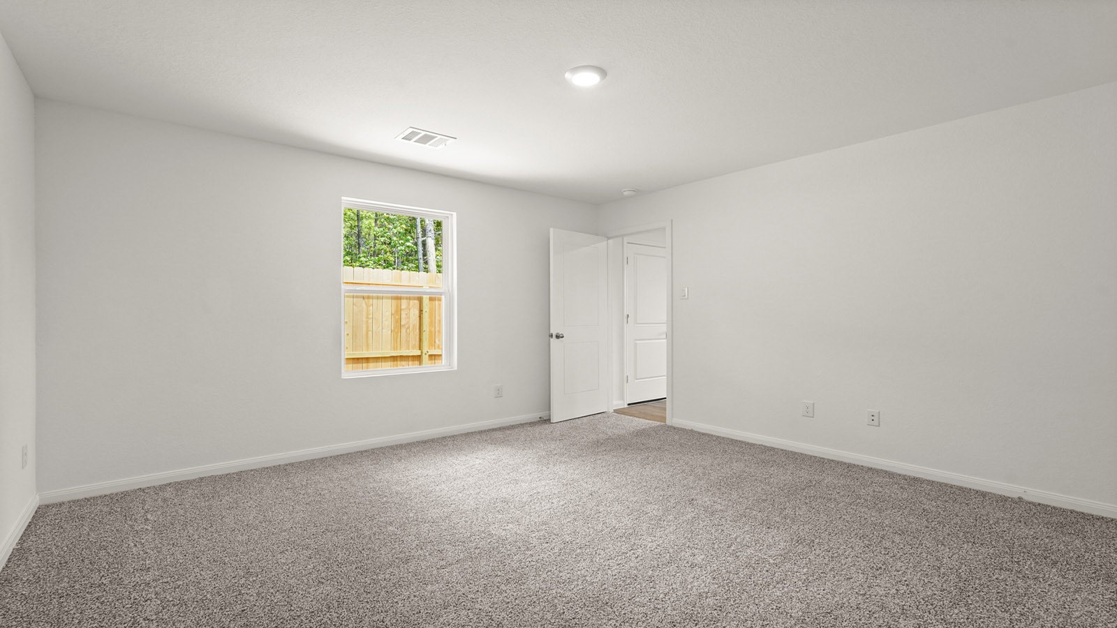 12331 McCrorey Trails Court Conroe, TX 77303 - Photo 12 of 33