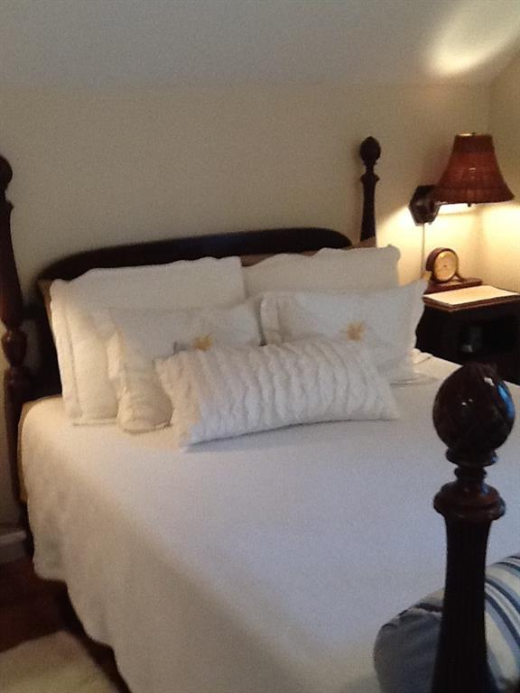 146 East Shore Beach Road Naples, ME 04055 - Photo 19 of 34 Beautifully appointed bedroom, 2nd...