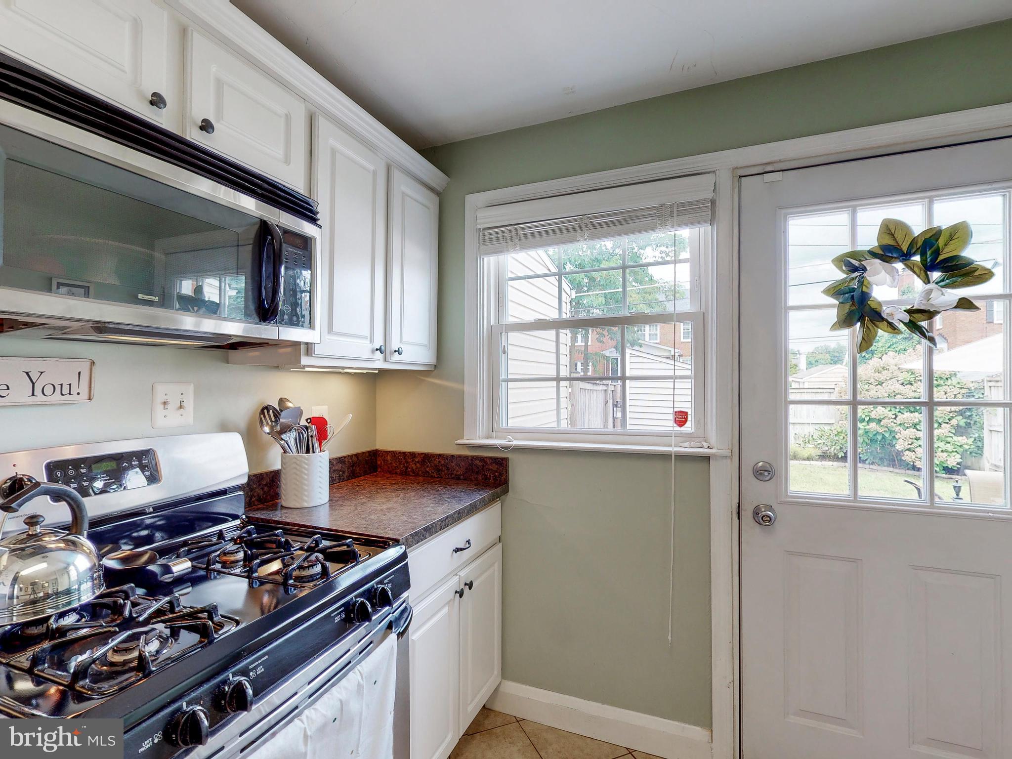 1542 Doxbury Road Towson, MD 21286 - Photo 14 of 41 Gallery Image 14