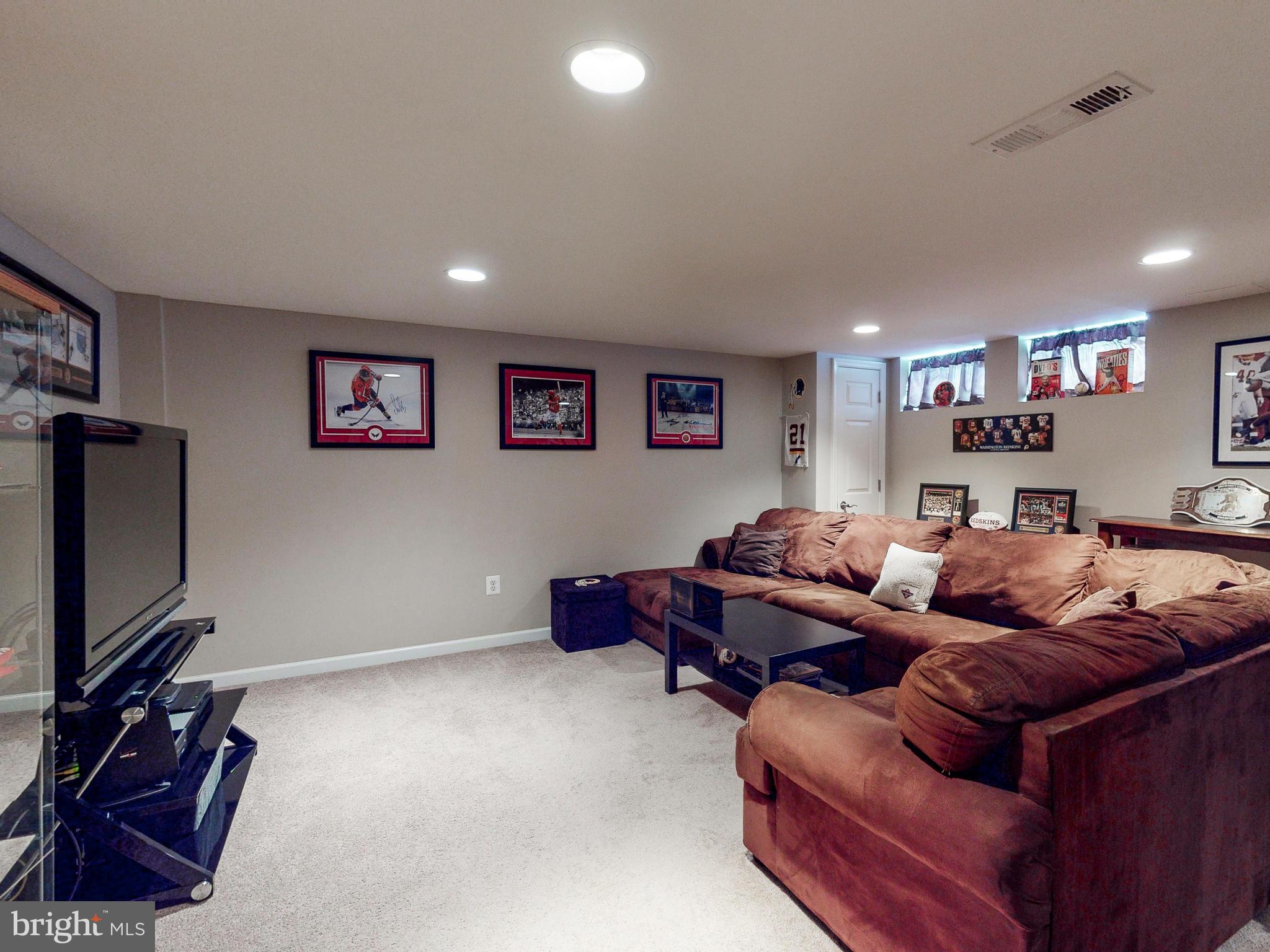 1542 Doxbury Road Towson, MD 21286 - Photo 28 of 41 Gallery Image 28