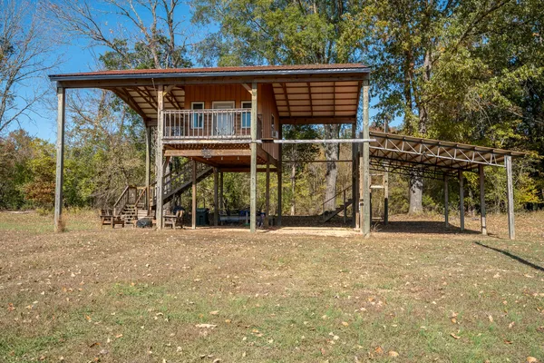 a view of a house with a outdoor space