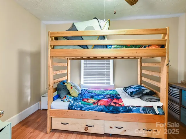 $295,000 | 499 Oak Grove Road, Flat Rock, NC 28731