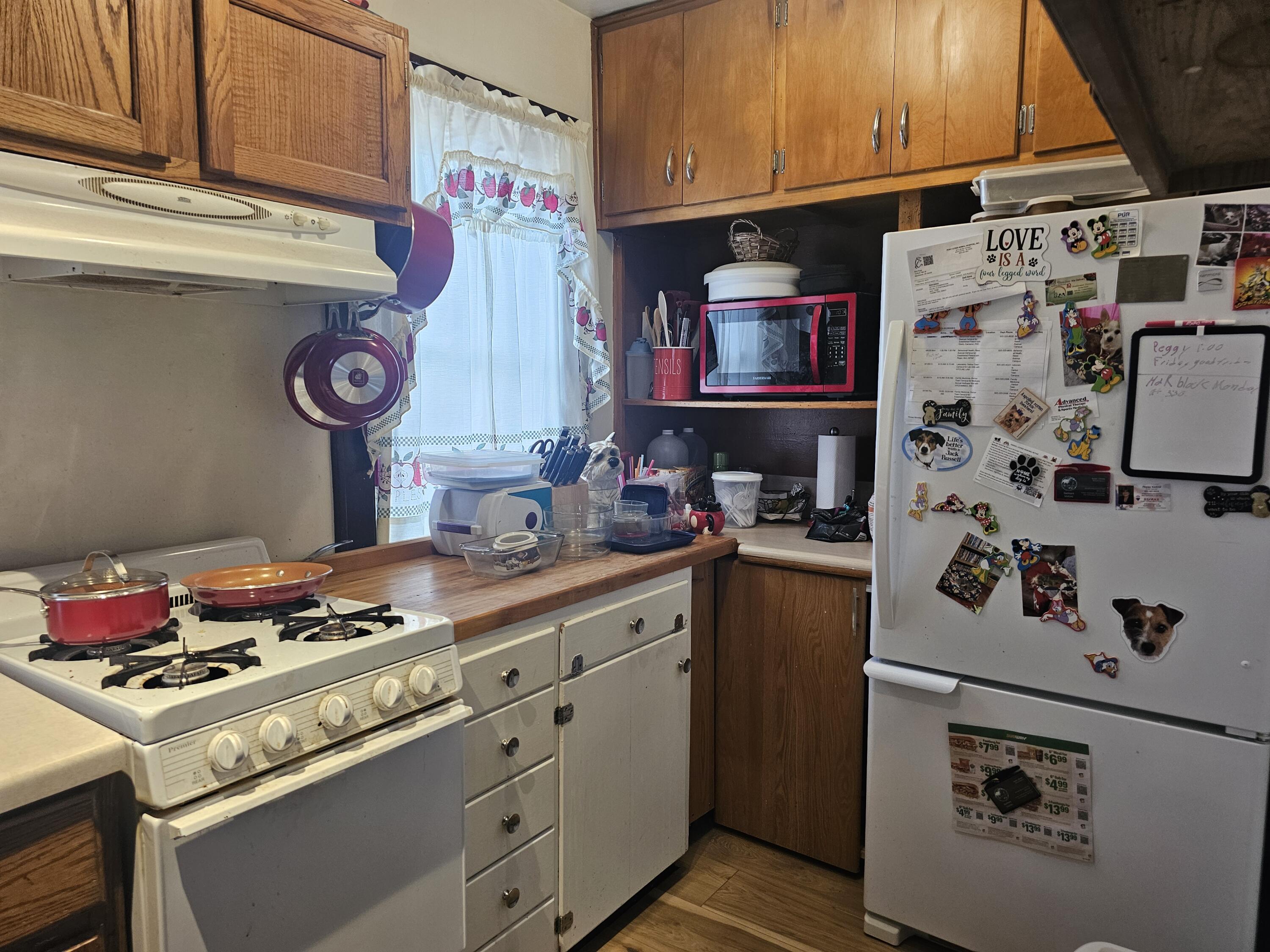 1218 South 10th Street Manitowoc, WI 54220 - Photo 2 of 21 20260403_130903