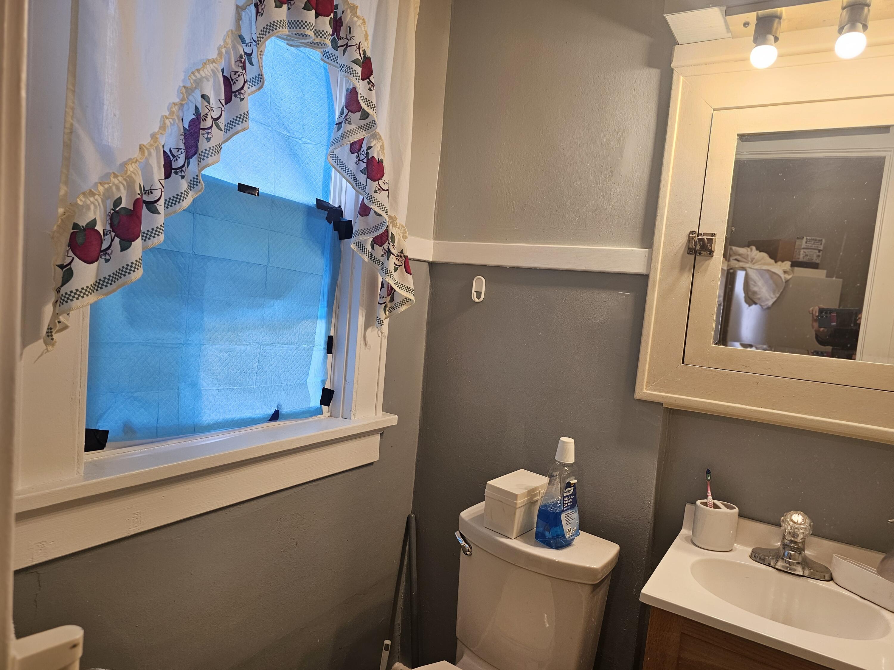 1218 South 10th Street Manitowoc, WI 54220 - Photo 8 of 21 20260403_131154