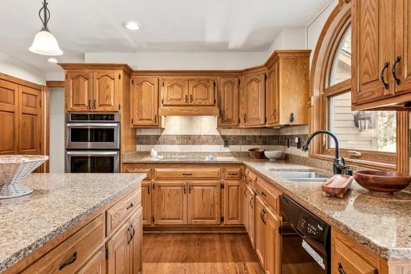 $969,000 | 1775 Derrin Lane, Brookfield, WI 53045