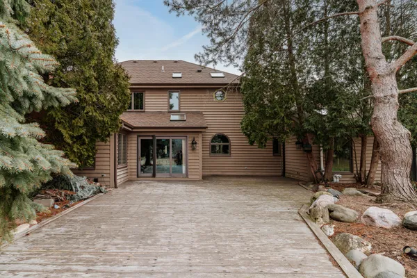 $969,000 | 1775 Derrin Lane, Brookfield, WI 53045