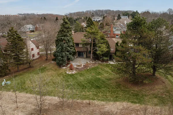 $969,000 | 1775 Derrin Lane, Brookfield, WI 53045