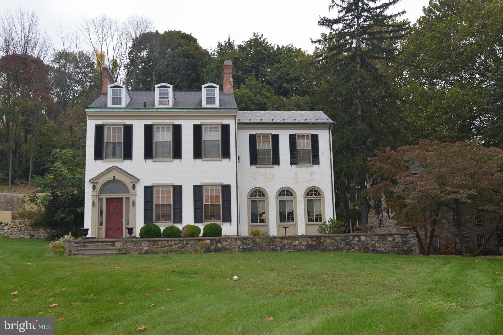 303 Crystal Rock Road Temple, PA 19560 - Photo 3 of 72