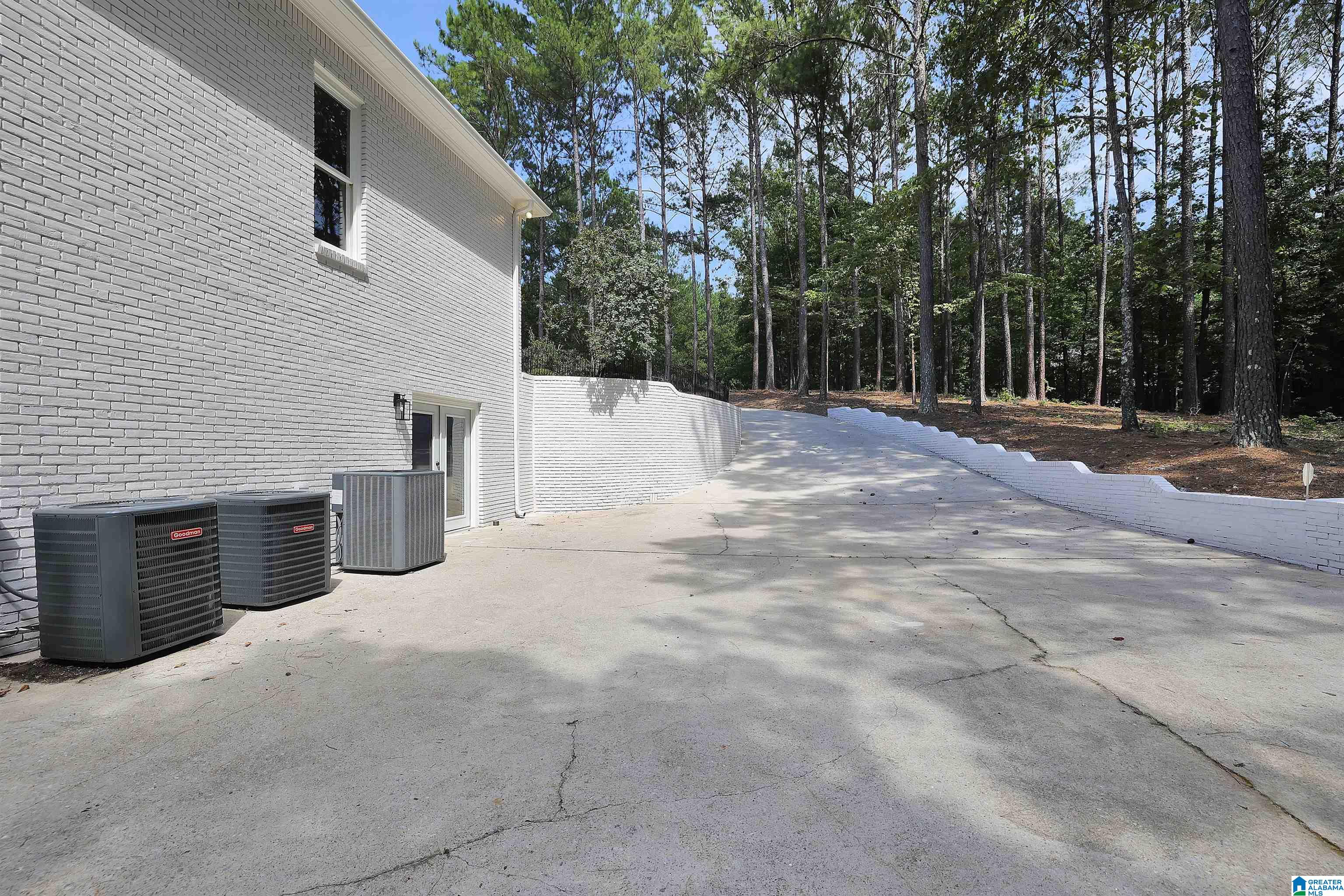 109 Pemberton Place Pelham, AL 35124 - Photo 47 of 50