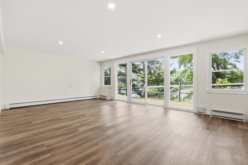 18 Deer Run Road Littleton, MA 01460 - Photo 12 of 39