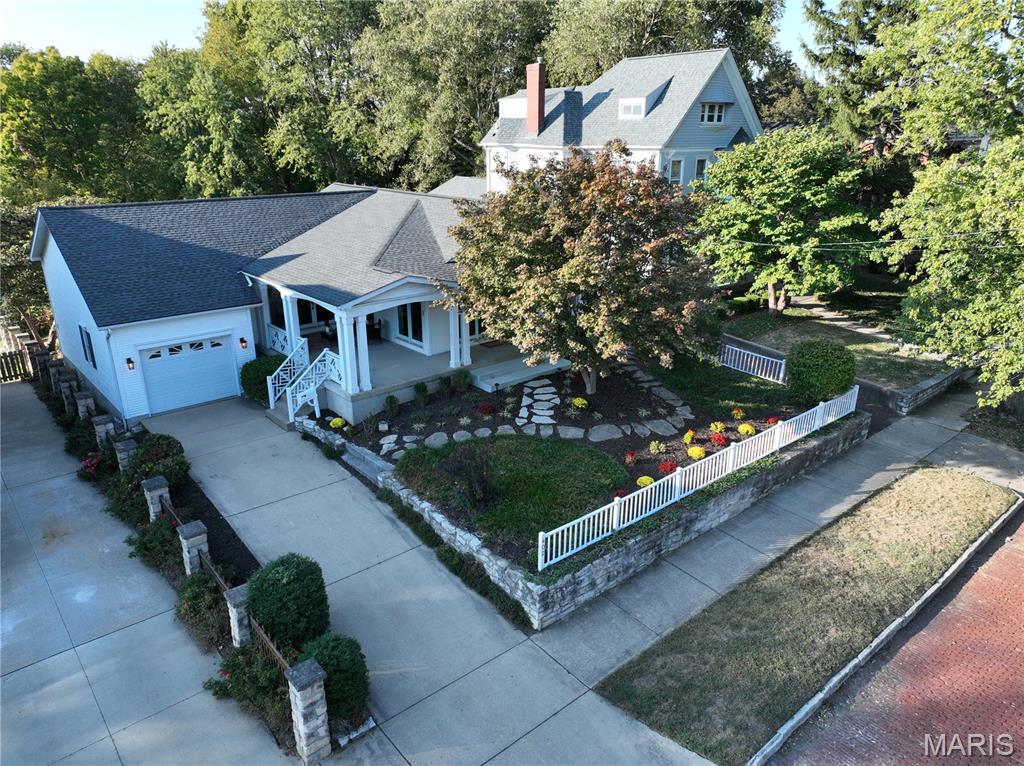 402 Prospect Street Alton, IL 62002 - Photo 13 of 90 Gallery Image 13