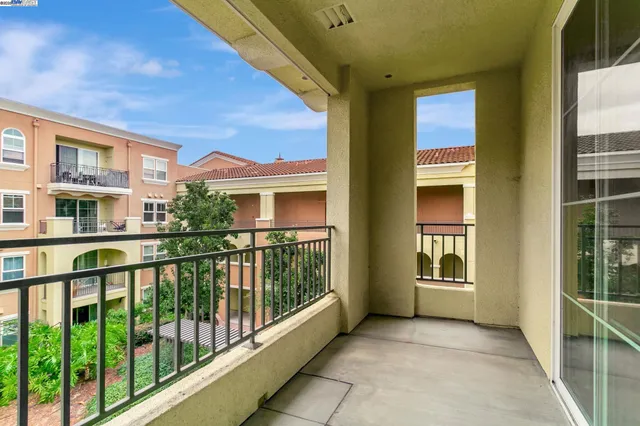 $760,000 | 700 South Abel Street, Unit 411, Milpitas, CA 95035