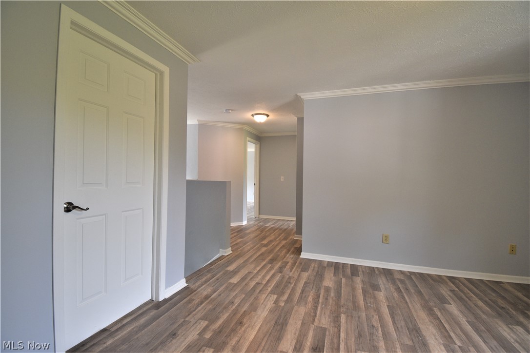 4251 Palmyra Road Southwest Warren, OH 44481 - Photo 22 of 28