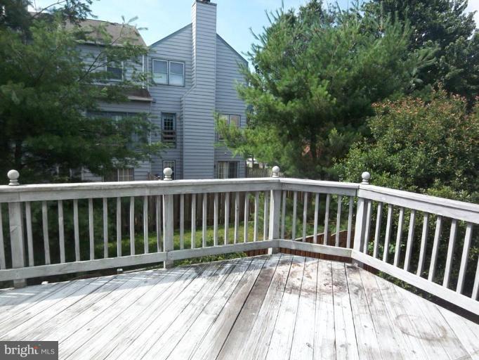2252 Conquest Way, Unit 25 Odenton, MD 21113 - Photo 13 of 16 Deck