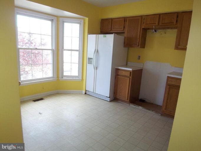 2252 Conquest Way, Unit 25 Odenton, MD 21113 - Photo 3 of 16 Kitchen