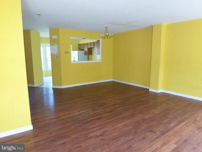 2252 Conquest Way, Unit 25 Odenton, MD 21113 - Photo 8 of 16 Dining Room