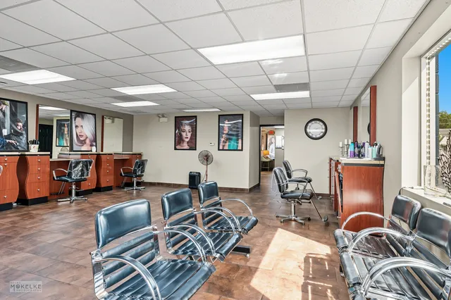 $449,000 | 15126 South Cicero Avenue, Oak Forest, IL 60452