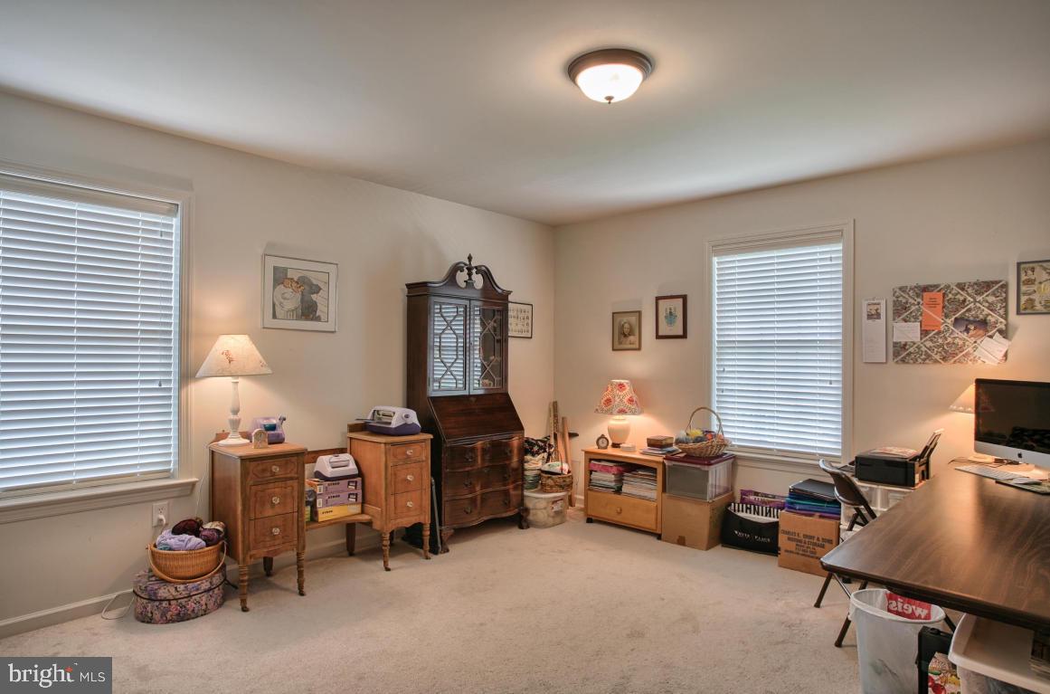 626 Hamaker Road Manheim, PA 17545 - Photo 20 of 26