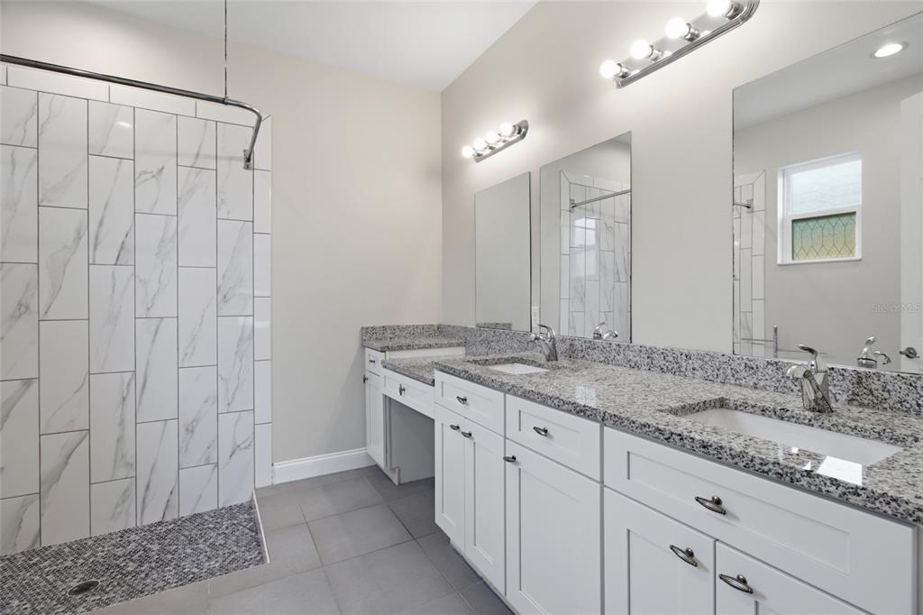 4510 Wilkinson Road Sarasota, FL 34233 - Photo 34 of 48 Gallery Image 34