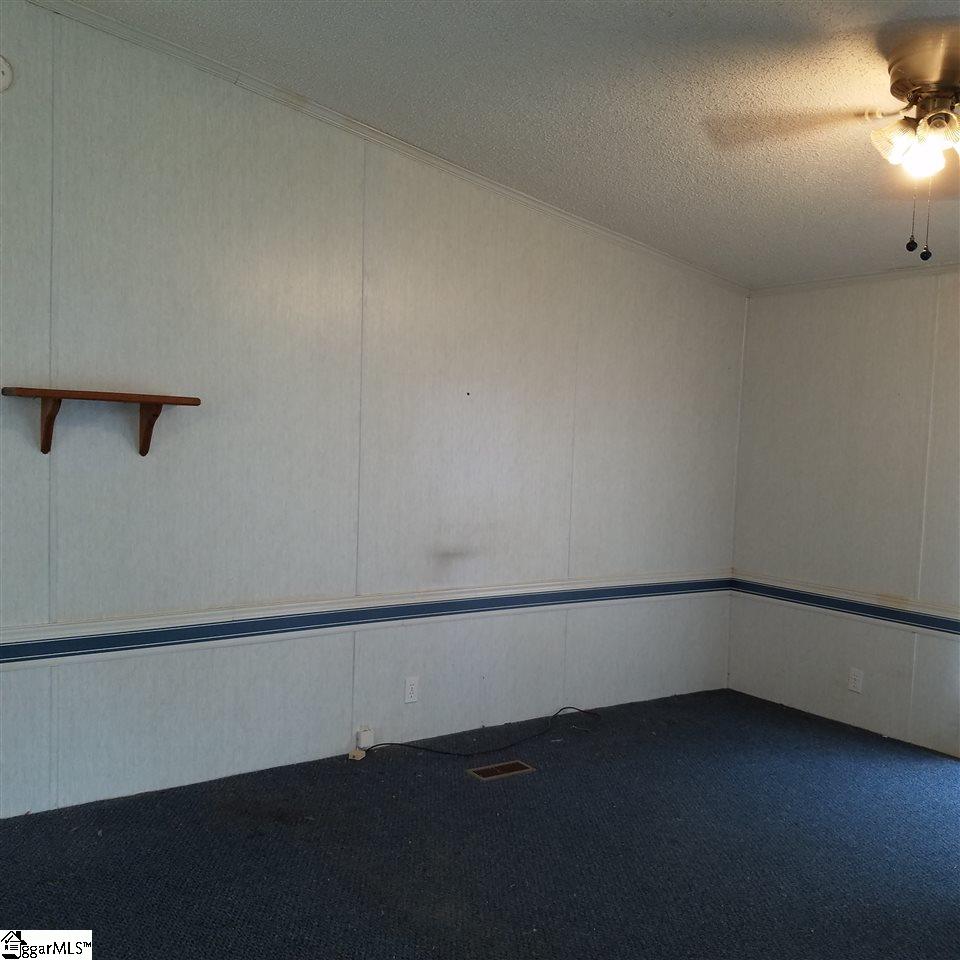 660 Earls Bridge Road Easley, SC 29640 - Photo 4 of 15