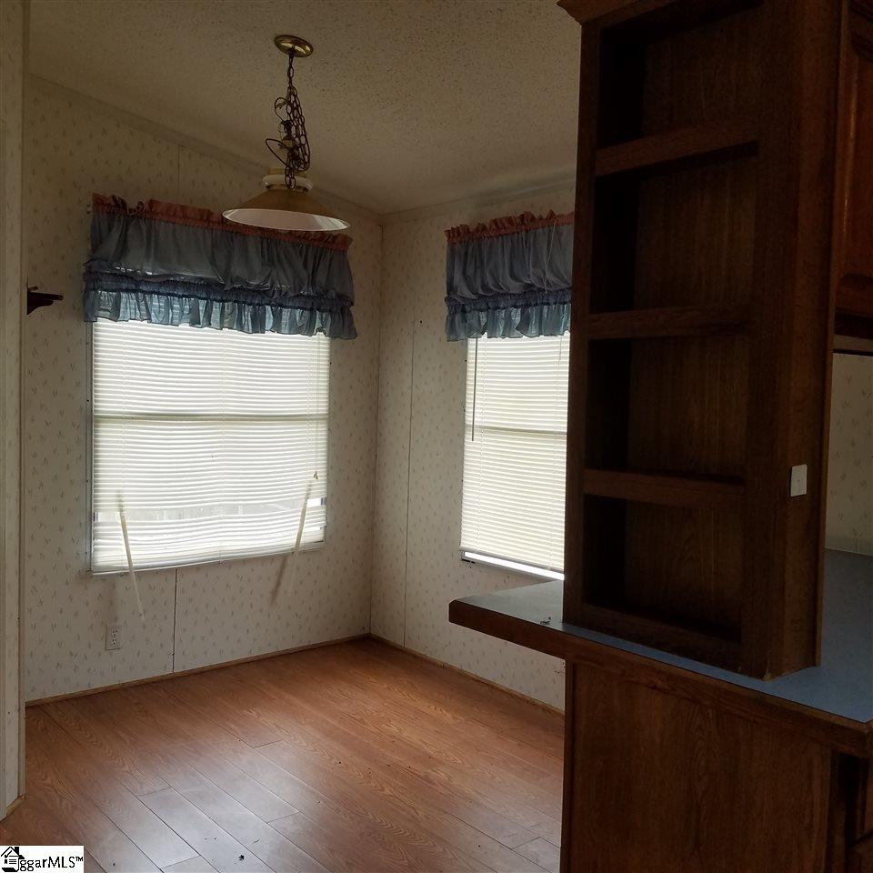 660 Earls Bridge Road Easley, SC 29640 - Photo 8 of 15