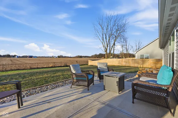 $295,900 | 1722 Fair Weather Drive, Pendleton, IN 46064