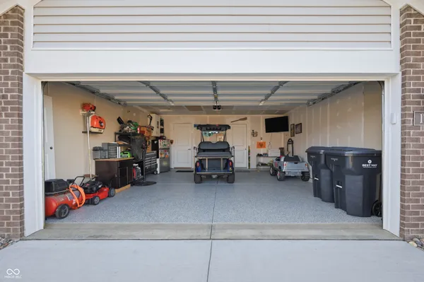 $295,900 | 1722 Fair Weather Drive, Pendleton, IN 46064